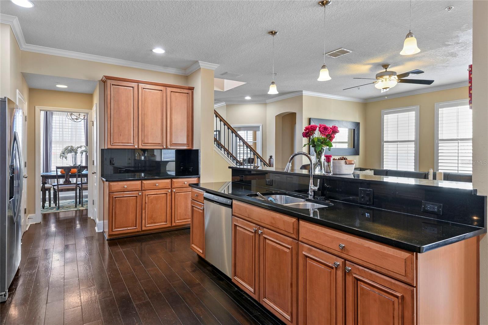 Image 15 of 41 For 5460 Penway Drive