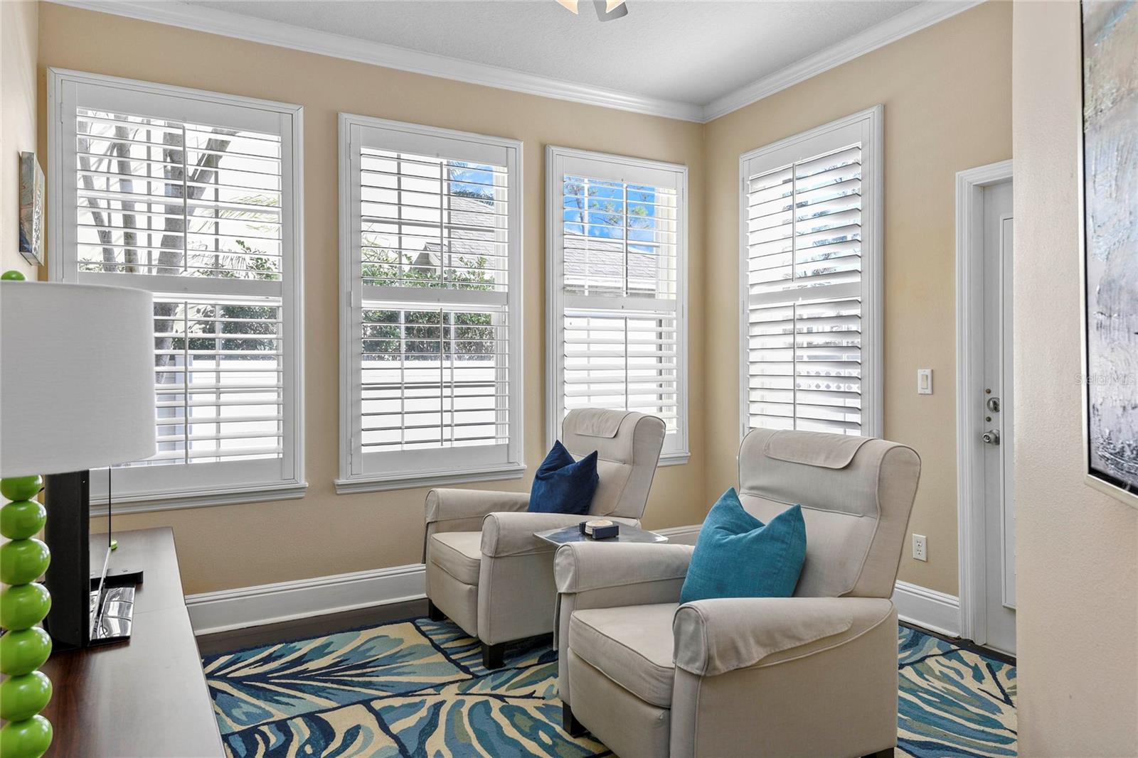 Image 17 of 41 For 5460 Penway Drive