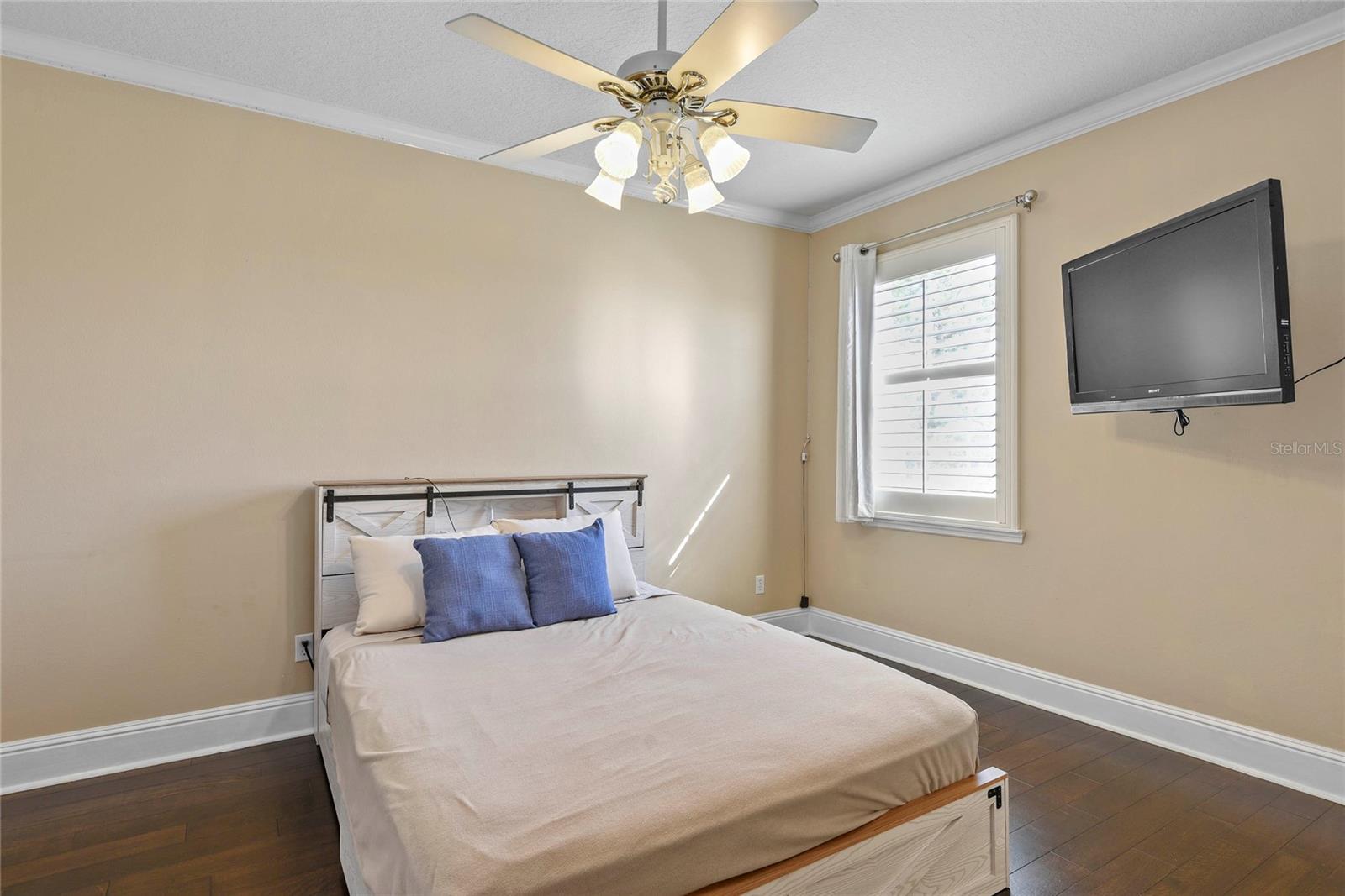 Image 29 of 41 For 5460 Penway Drive