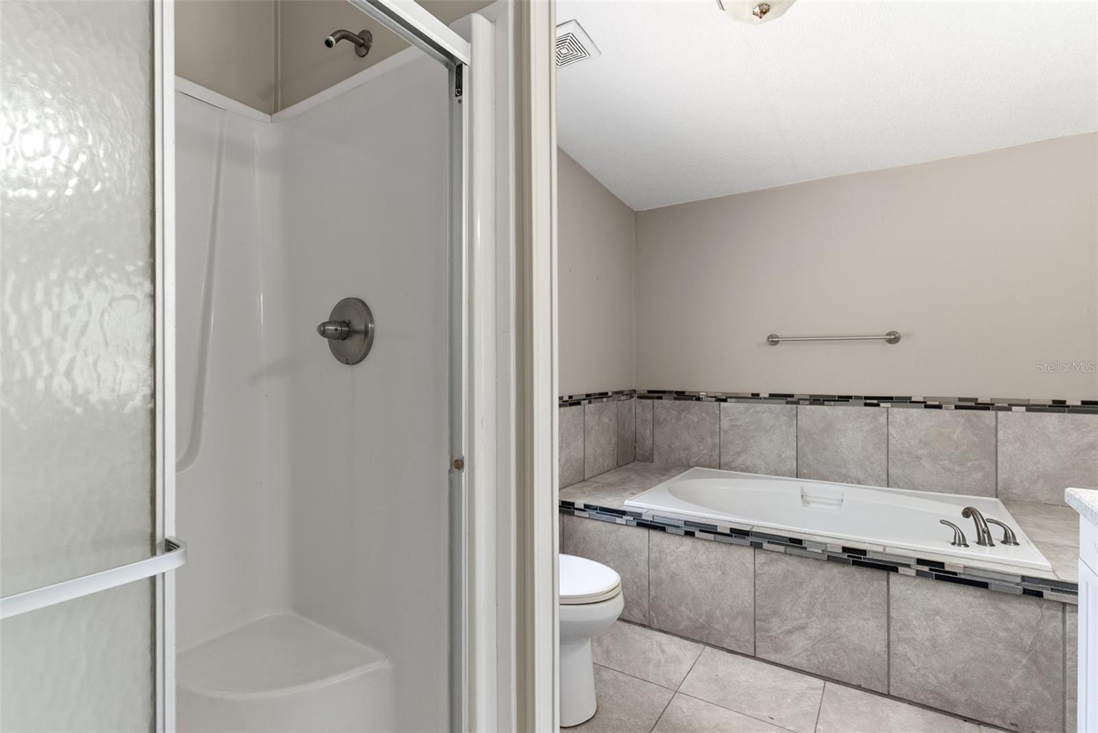 Image 23 of 39 For 6682 156th Place