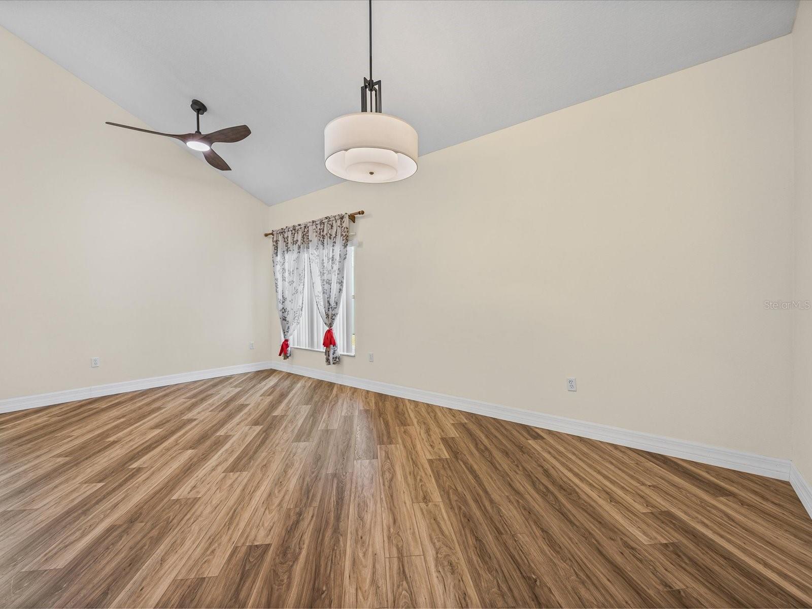 Image 18 of 56 For 1111 Liberty Hall Drive