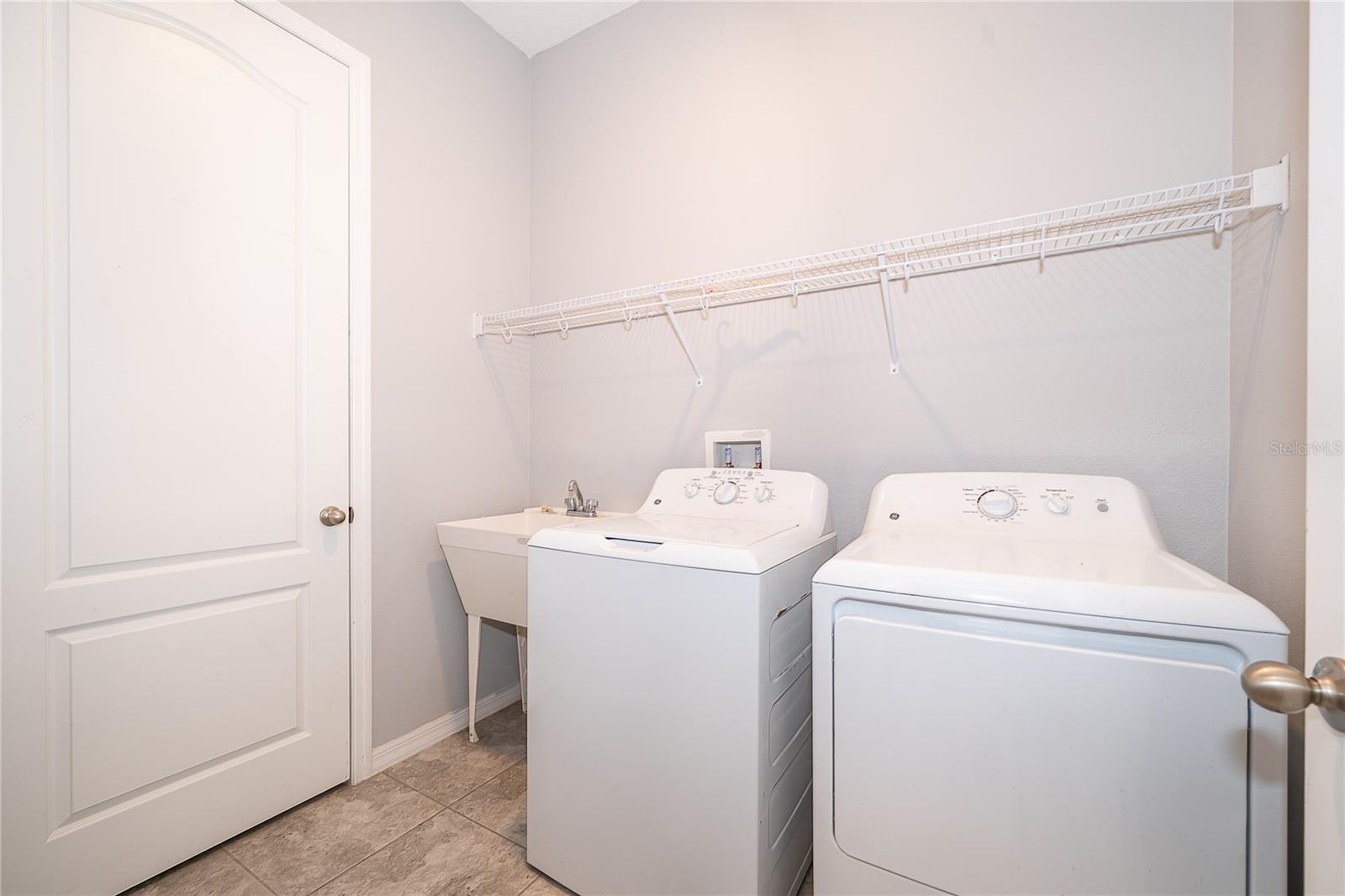 Image 19 of 29 For 902 Grand Hilltop Drive