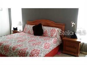 Image 7 of 13 For 3125 Queen Alexandria Drive