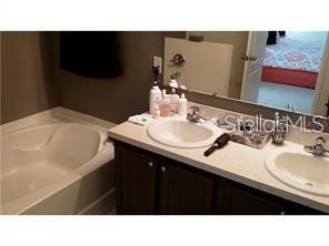 Image 8 of 13 For 3125 Queen Alexandria Drive