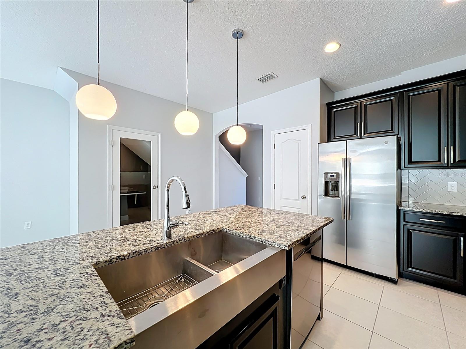 Image 11 of 54 For 2592 Econ Landing Boulevard