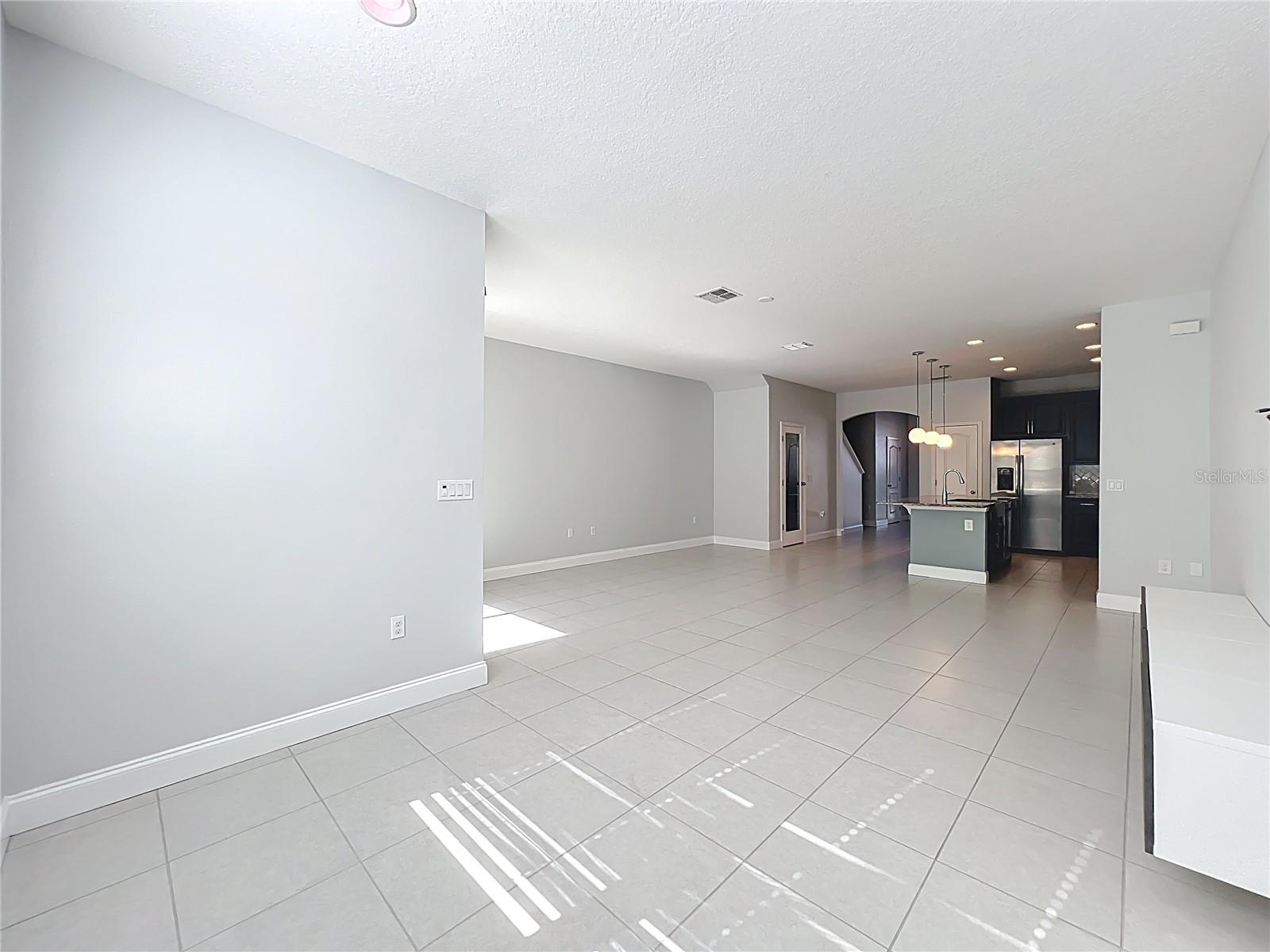 Image 16 of 54 For 2592 Econ Landing Boulevard