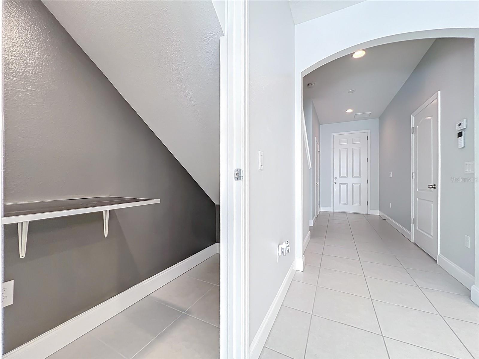 Image 20 of 54 For 2592 Econ Landing Boulevard