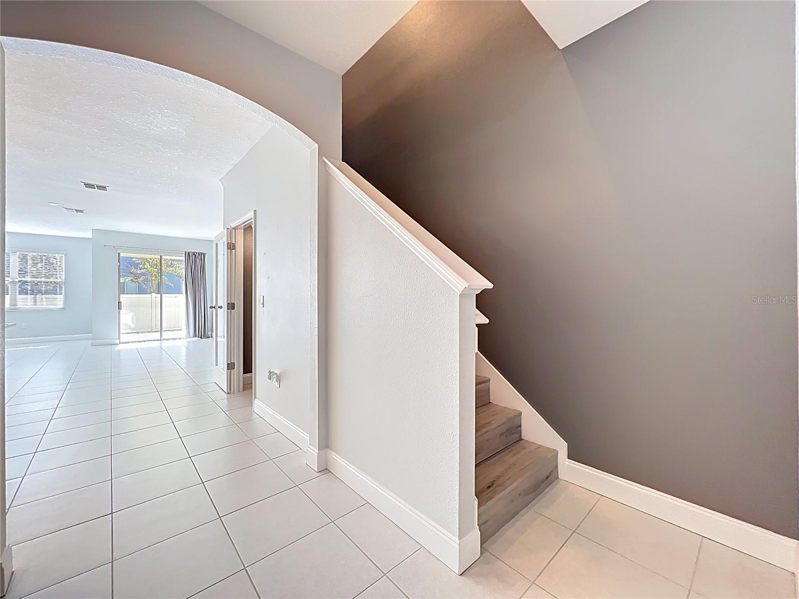 Image 23 of 54 For 2592 Econ Landing Boulevard