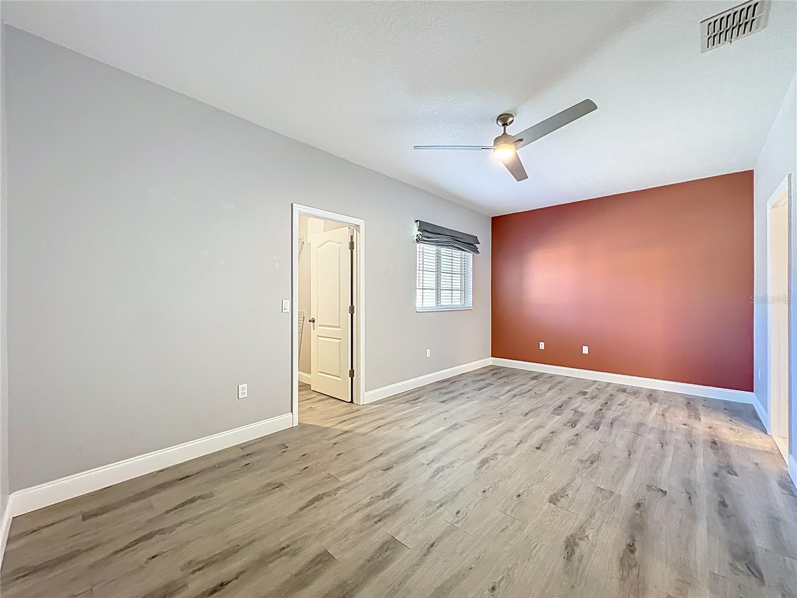 Image 34 of 54 For 2592 Econ Landing Boulevard