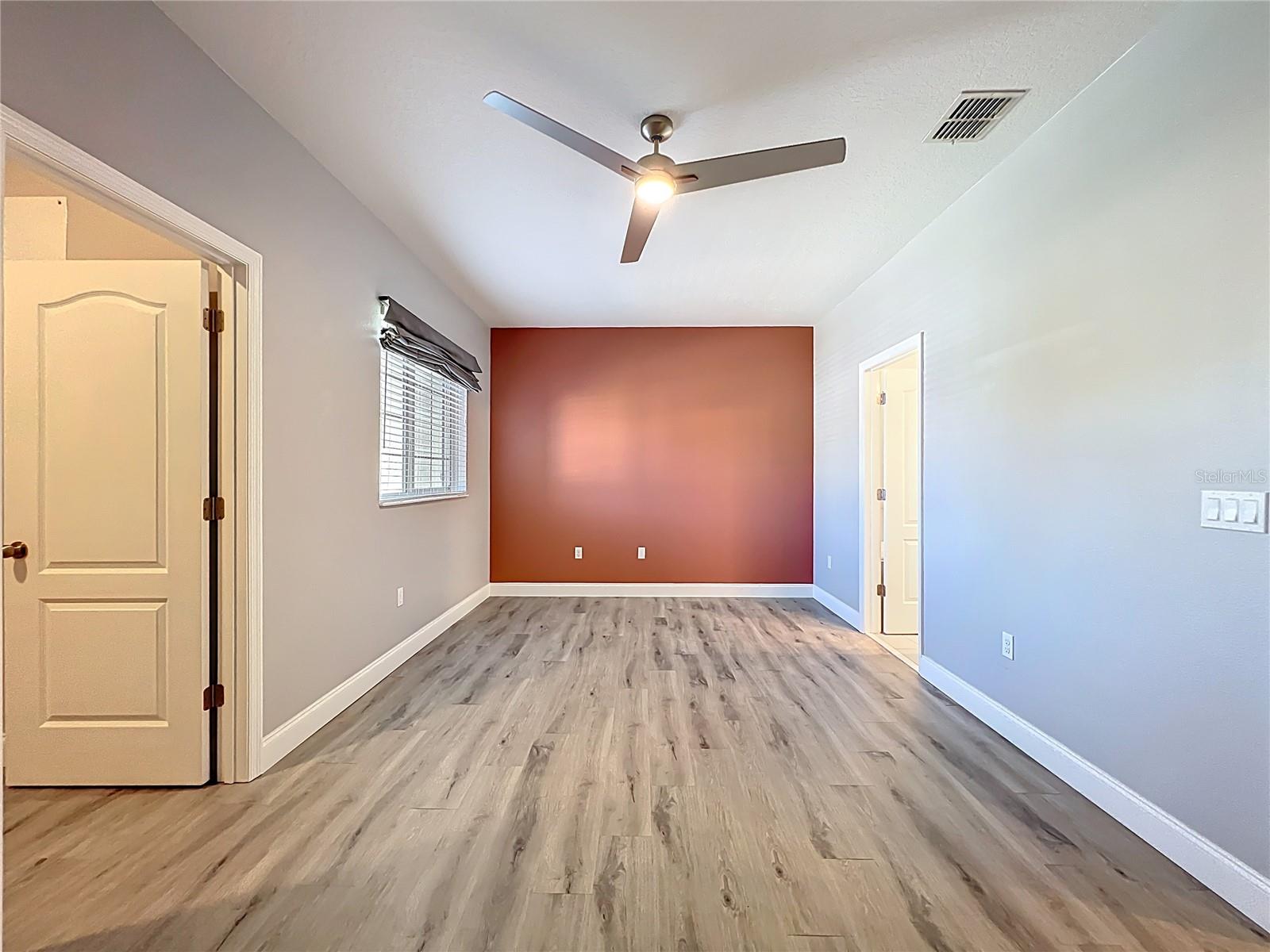 Image 36 of 54 For 2592 Econ Landing Boulevard