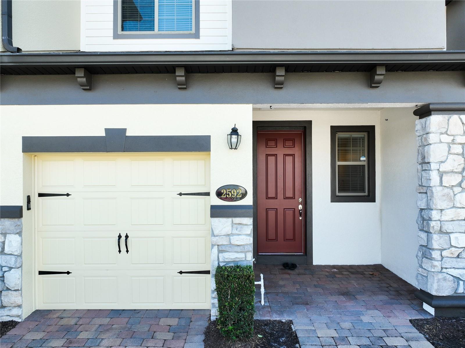 Image 4 of 54 For 2592 Econ Landing Boulevard