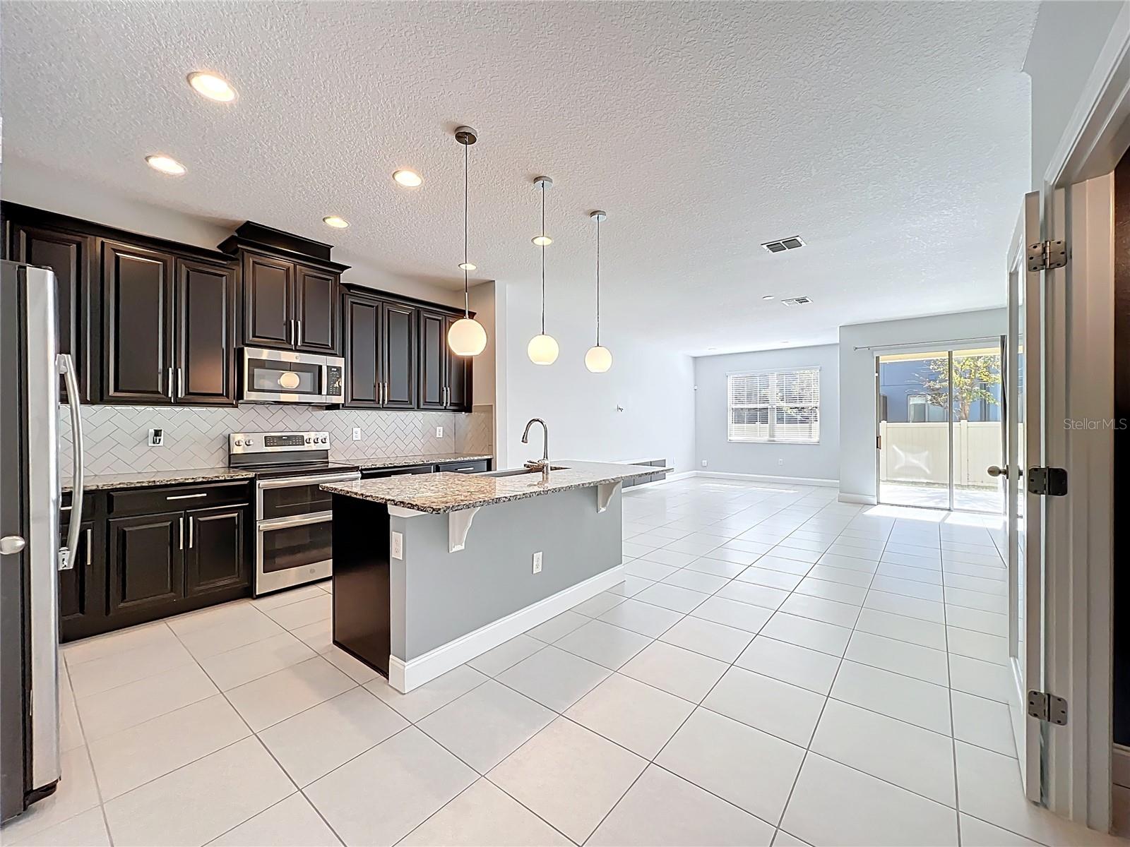 Image 6 of 54 For 2592 Econ Landing Boulevard