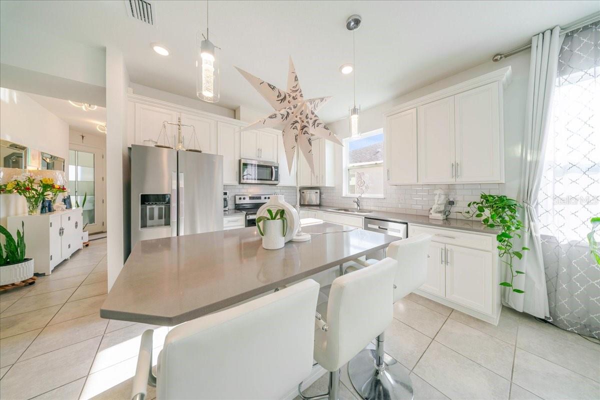 Listing photo id 20 for 1833 Spring Shower Circle