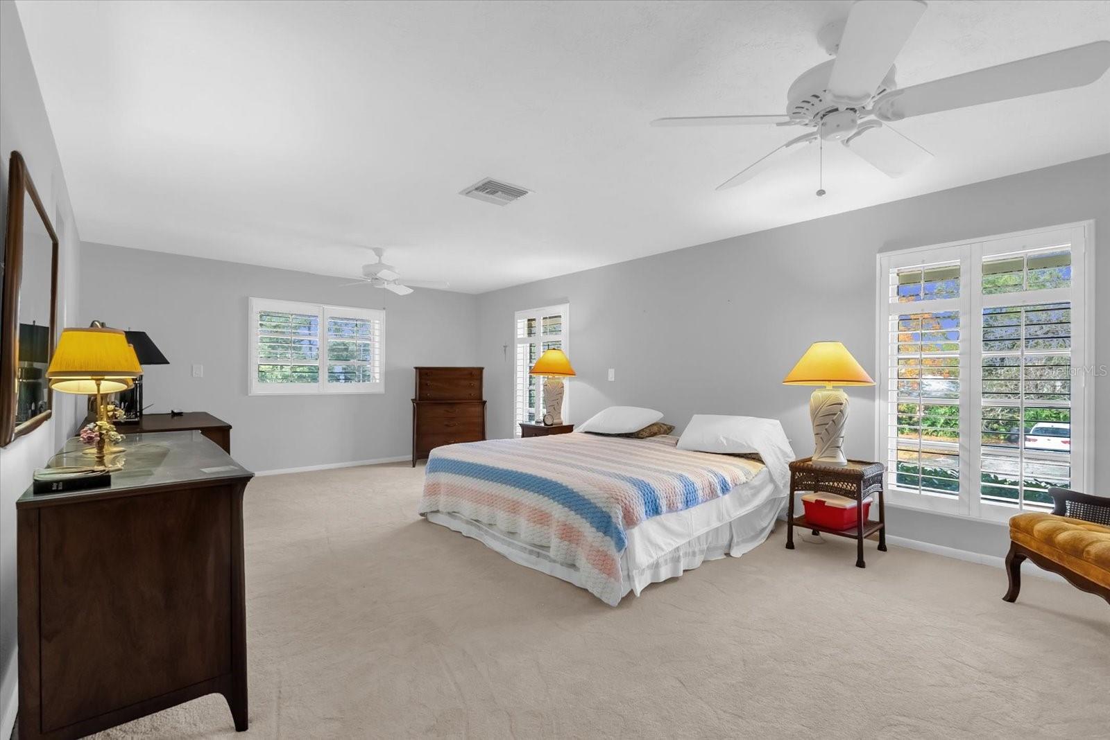 Image 19 of 28 For 1621 Boyer Street