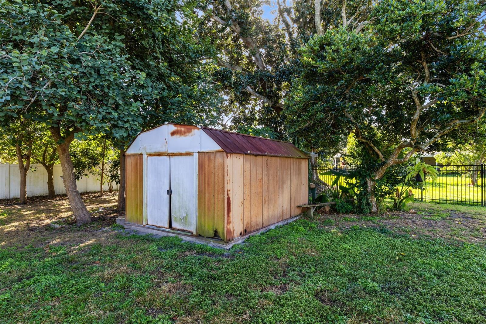 Image 30 of 42 For 1811 Lakeshore Boulevard