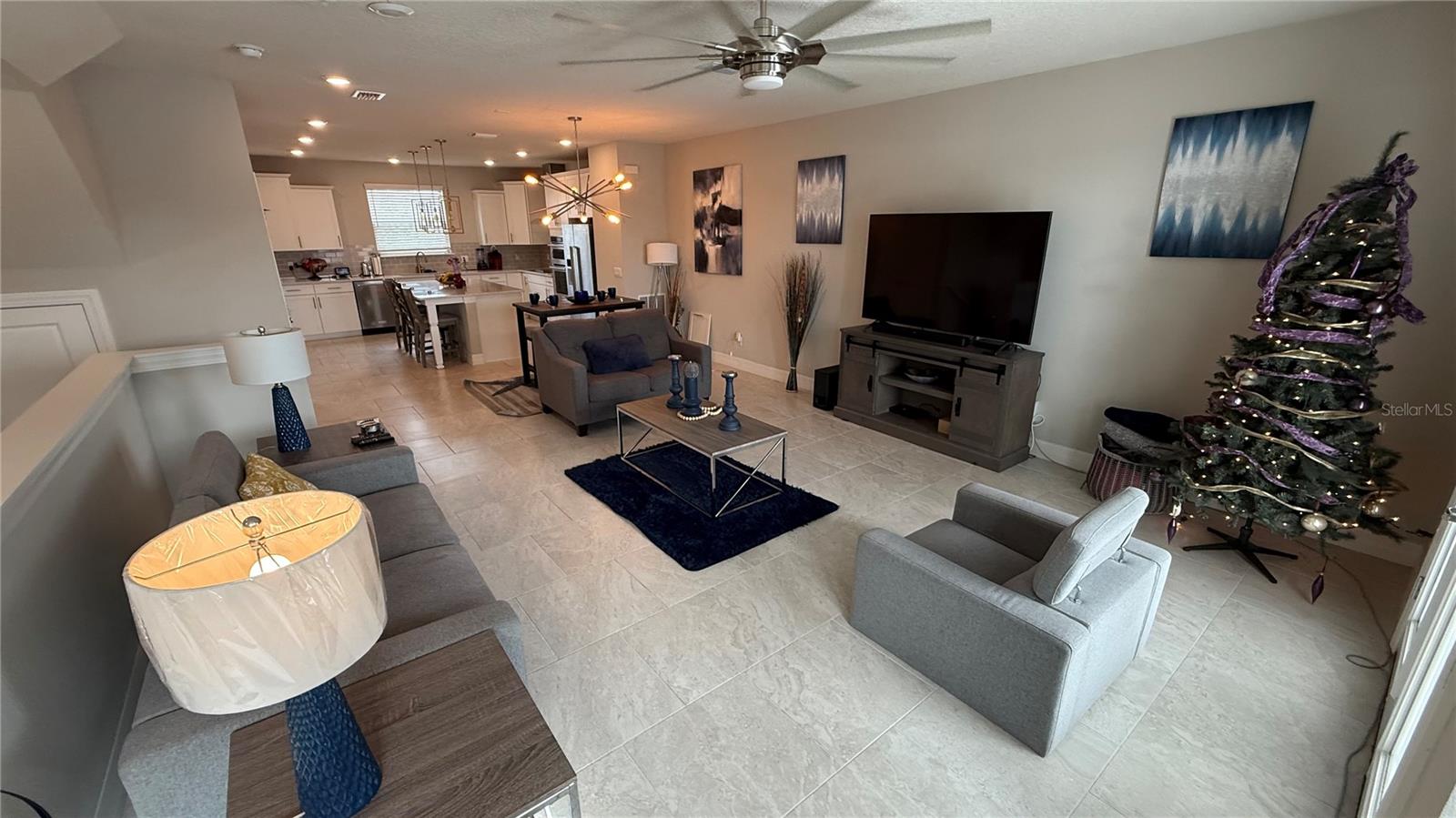 Image 14 of 51 For 7718 Sweet Star Avenue