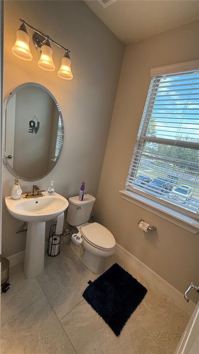 Image 28 of 51 For 7718 Sweet Star Avenue