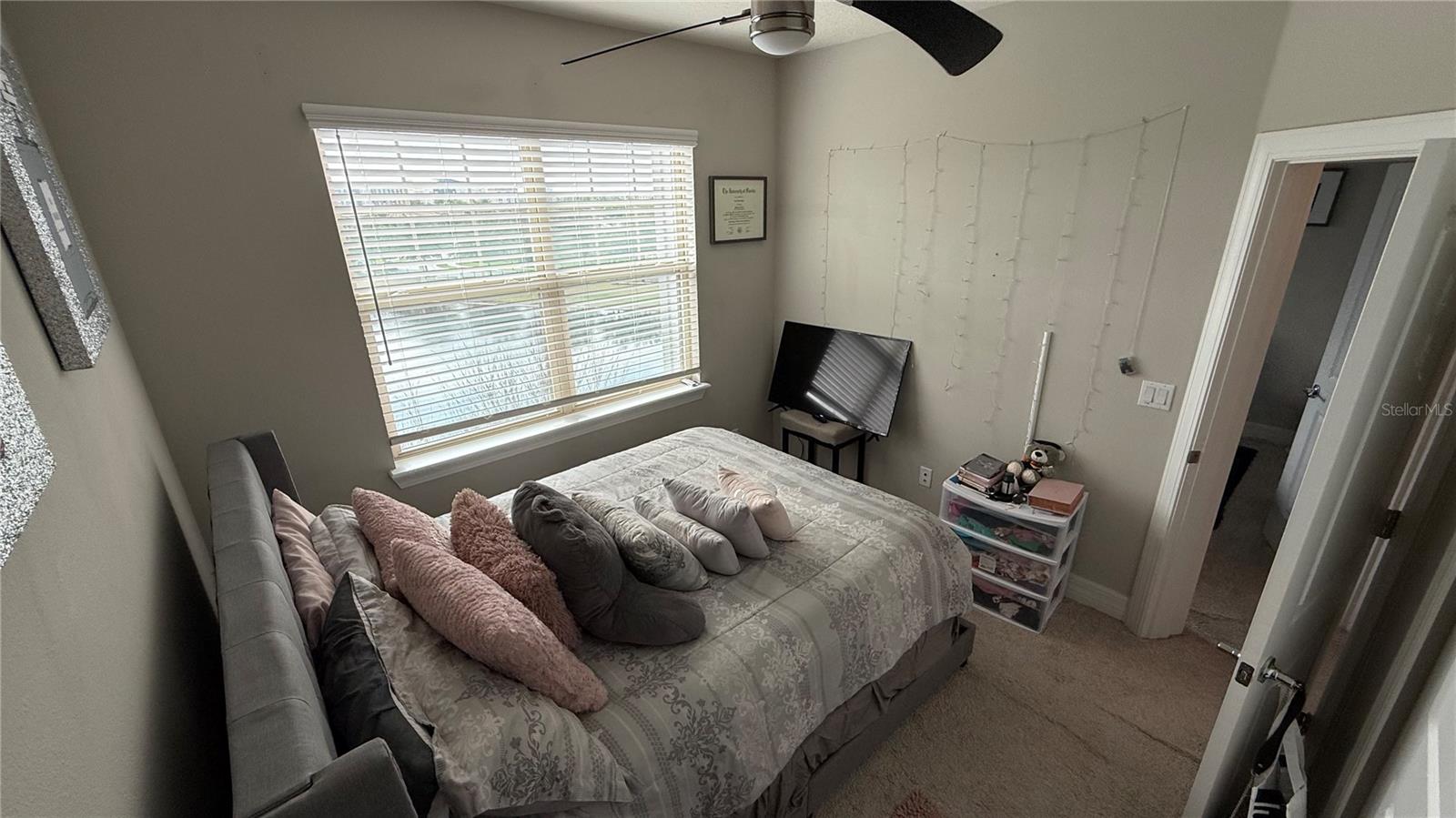 Image 34 of 51 For 7718 Sweet Star Avenue