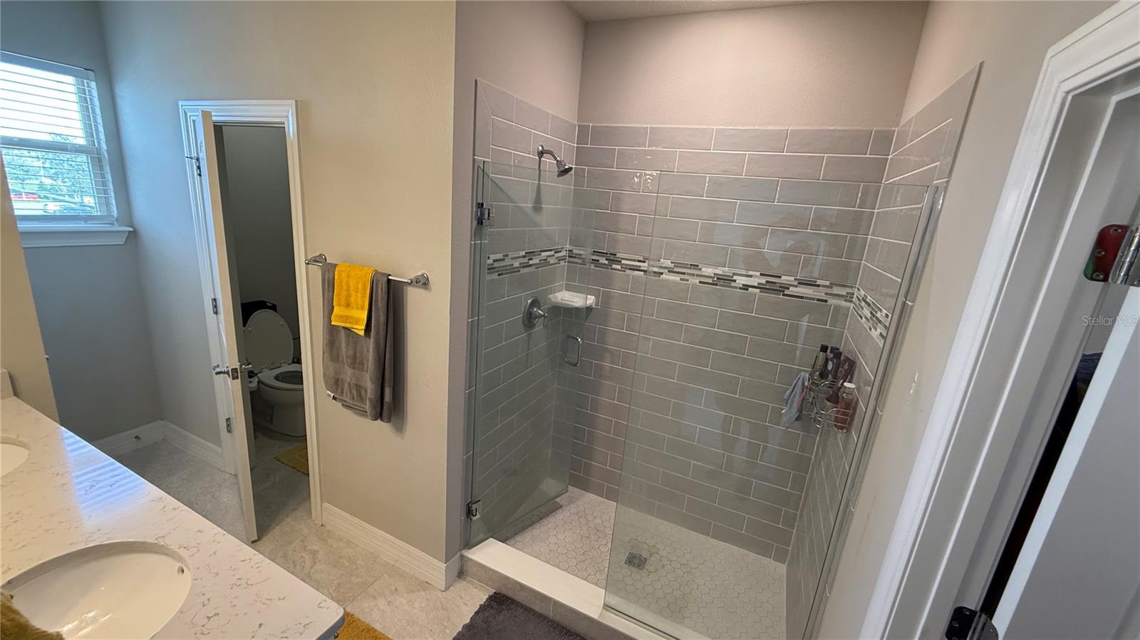 Image 48 of 51 For 7718 Sweet Star Avenue