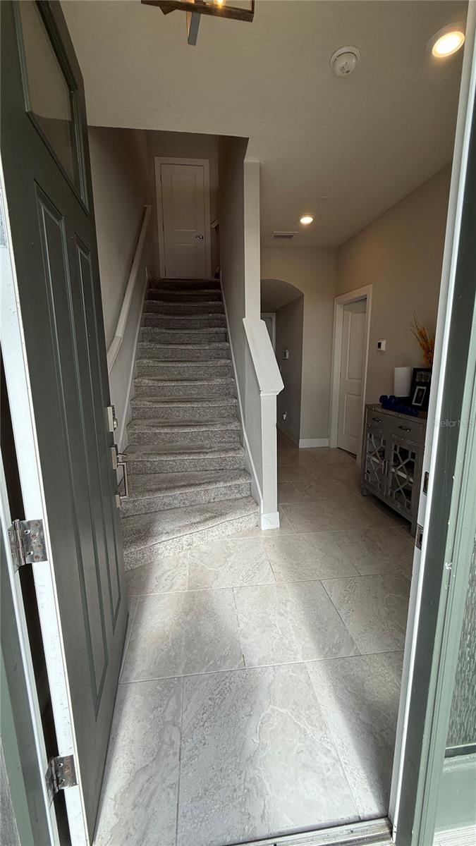 Image 5 of 51 For 7718 Sweet Star Avenue