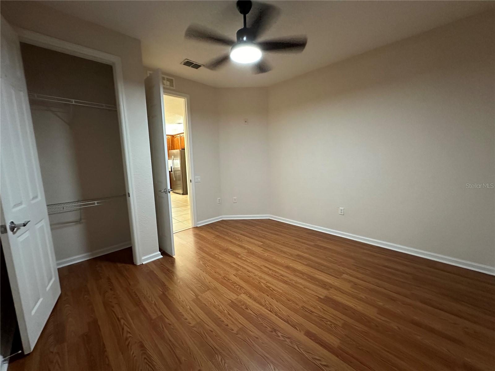 Image 16 of 69 For 5049 Shoreway Loop 10301