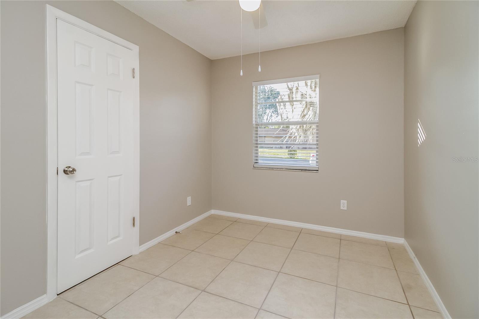 Image 11 of 16 For 865 Rich Drive