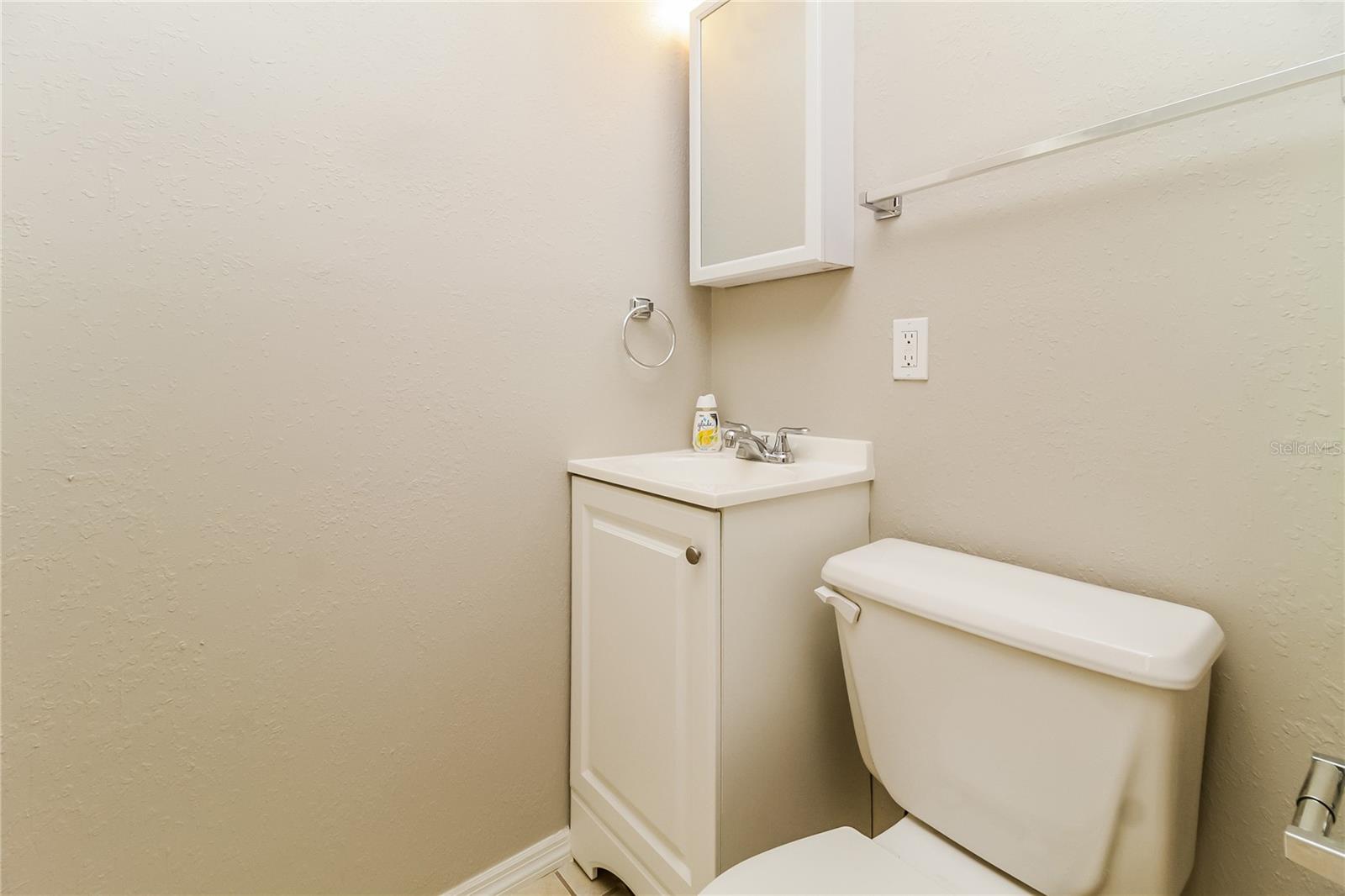 Image 15 of 16 For 865 Rich Drive