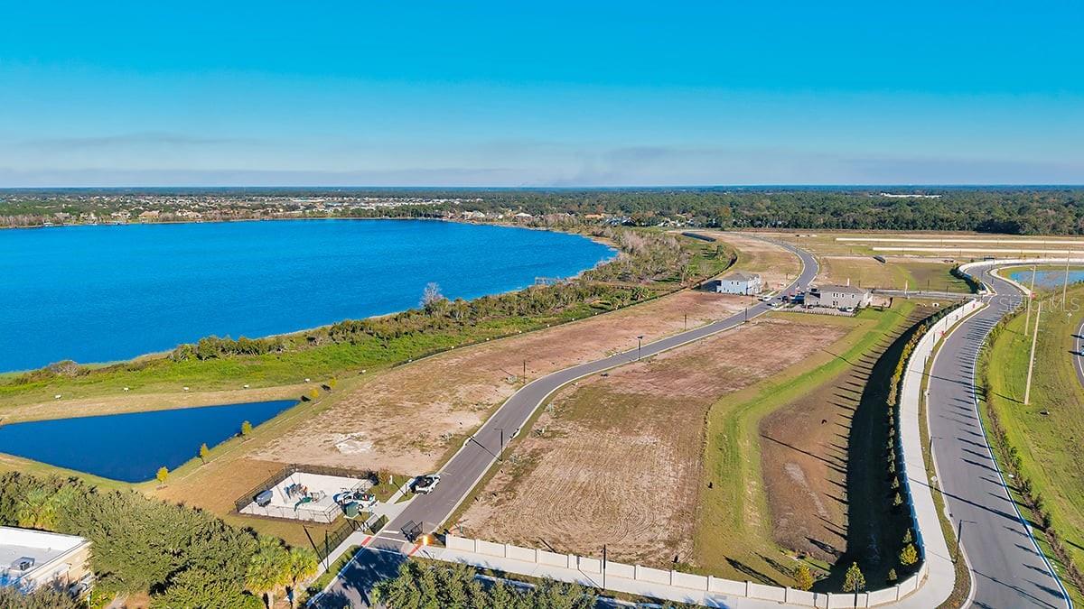 Image 26 of 31 For 32488 Sea Loch Loop