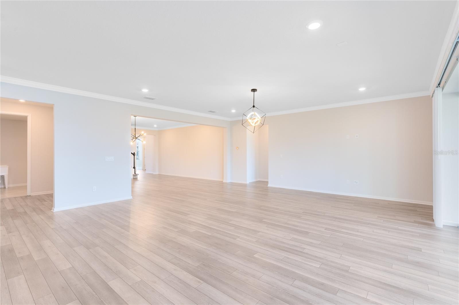 Image 10 of 38 For 13846 Tybee Beach Lane