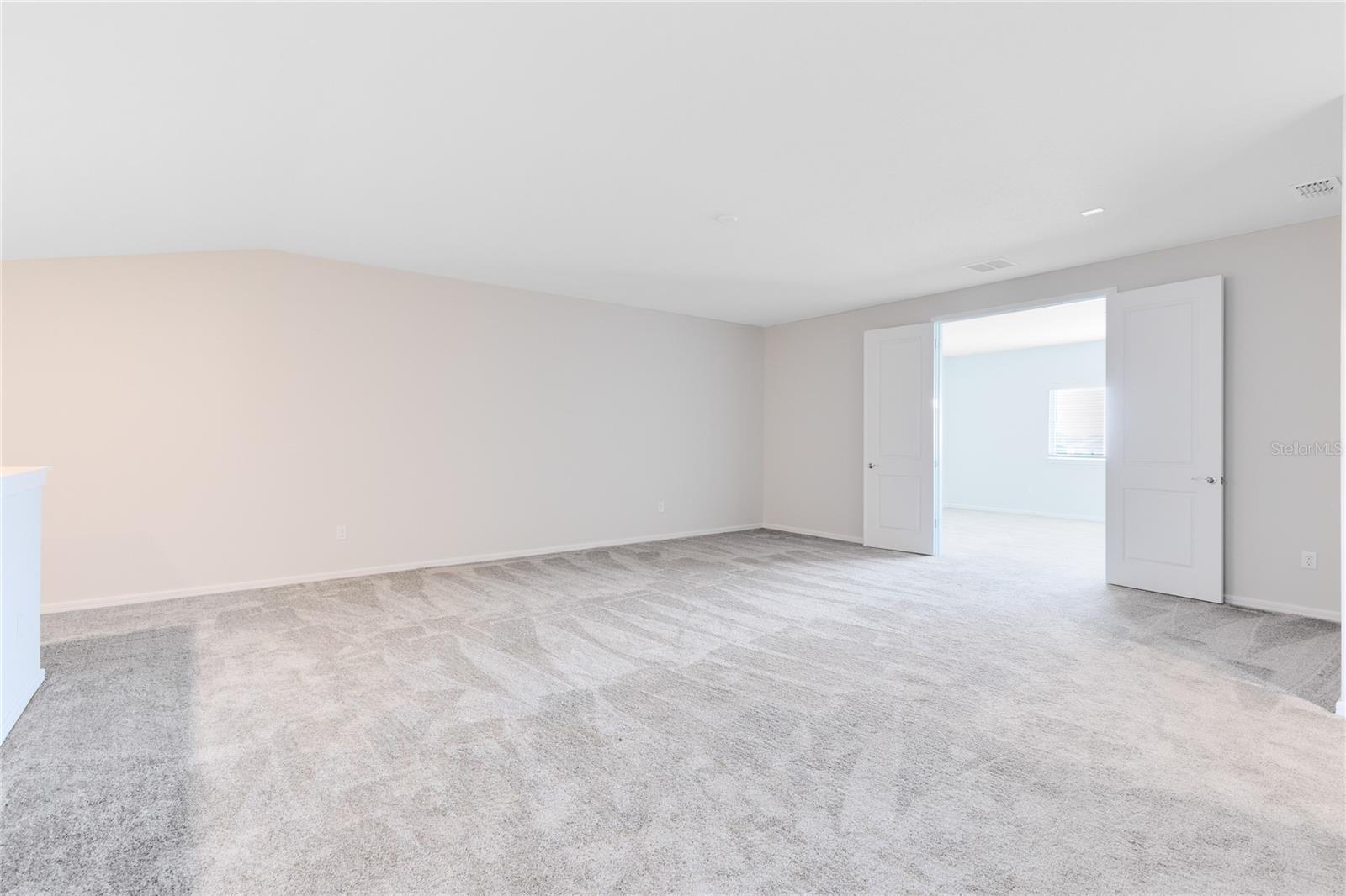 Image 25 of 38 For 13846 Tybee Beach Lane