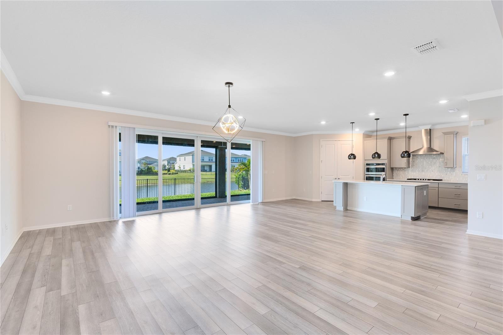 Image 7 of 38 For 13846 Tybee Beach Lane