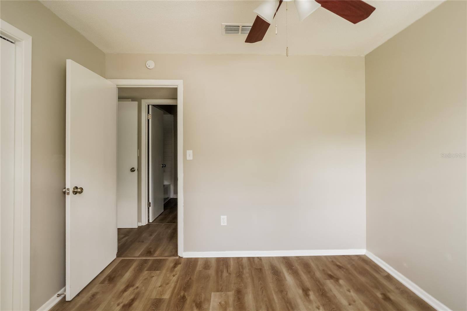 Image 10 of 16 For 1247 Kingston Avenue