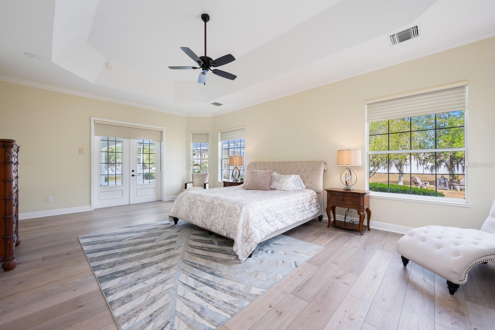 Image 15 of 44 For 5092 81st Boulevard