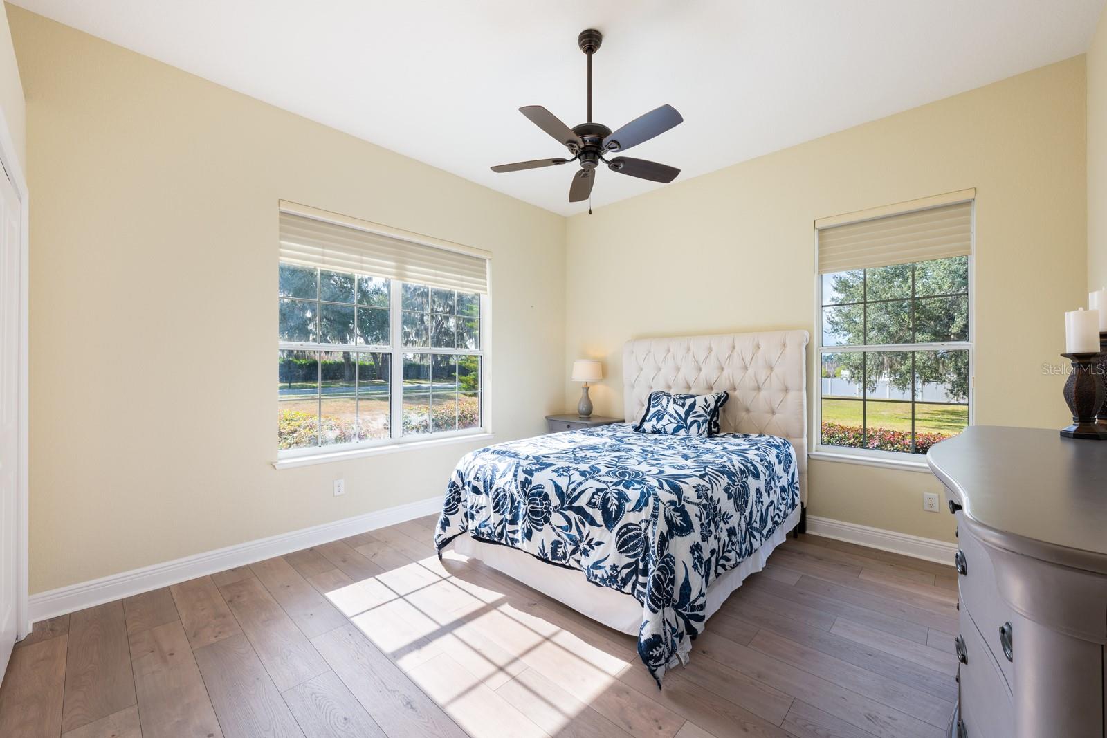 Image 22 of 44 For 5092 81st Boulevard