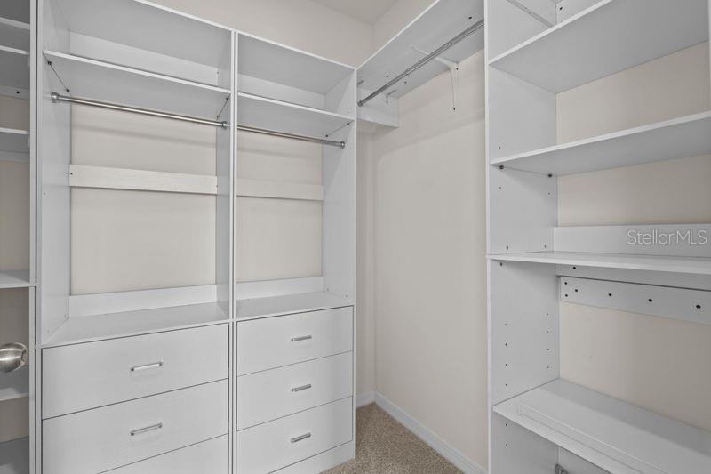 Image 10 of 33 For 5593 Galloping Drive