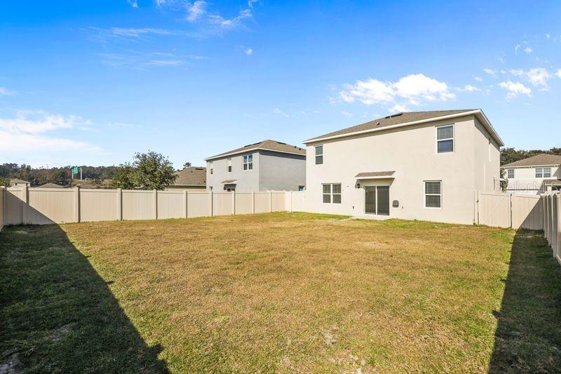 Image 27 of 33 For 5593 Galloping Drive