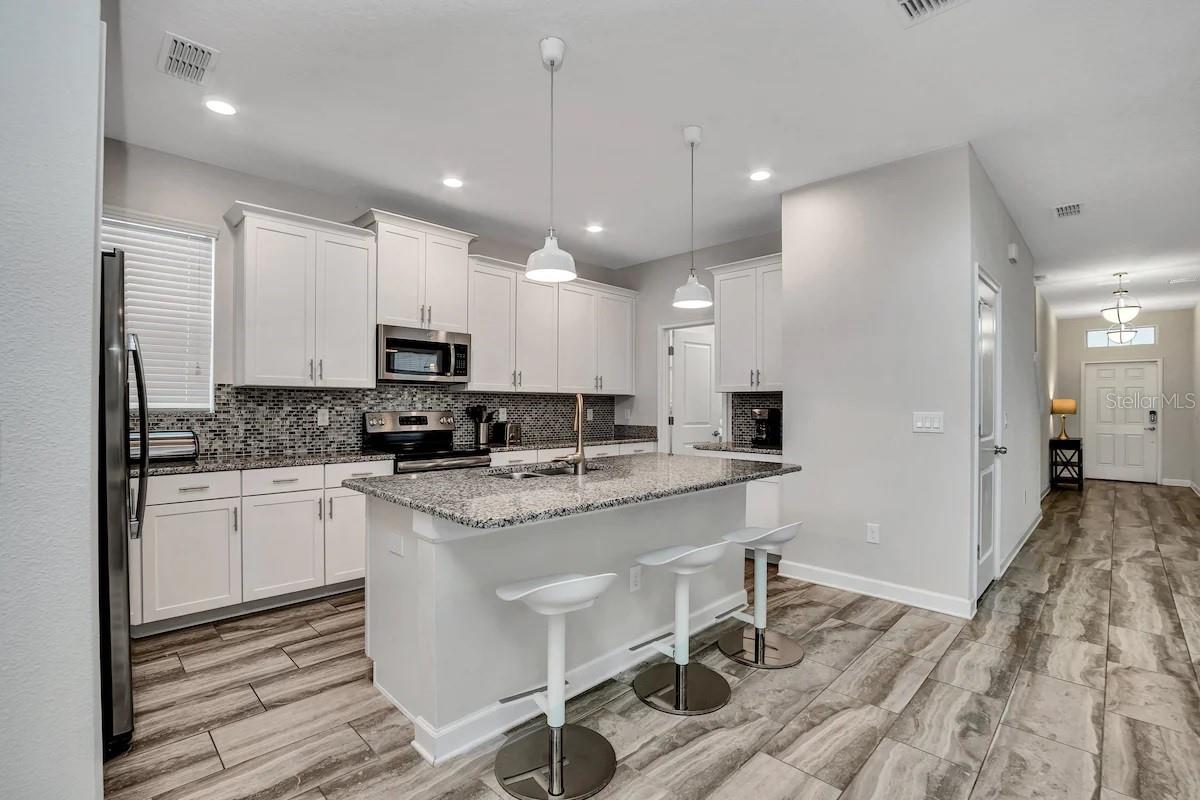 Image 13 of 57 For 4769 Kings Castle Circle