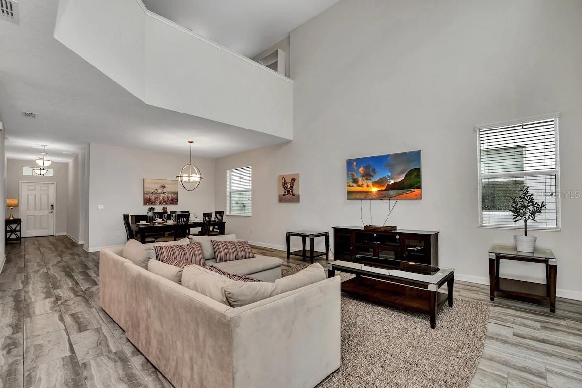 Image 6 of 57 For 4769 Kings Castle Circle