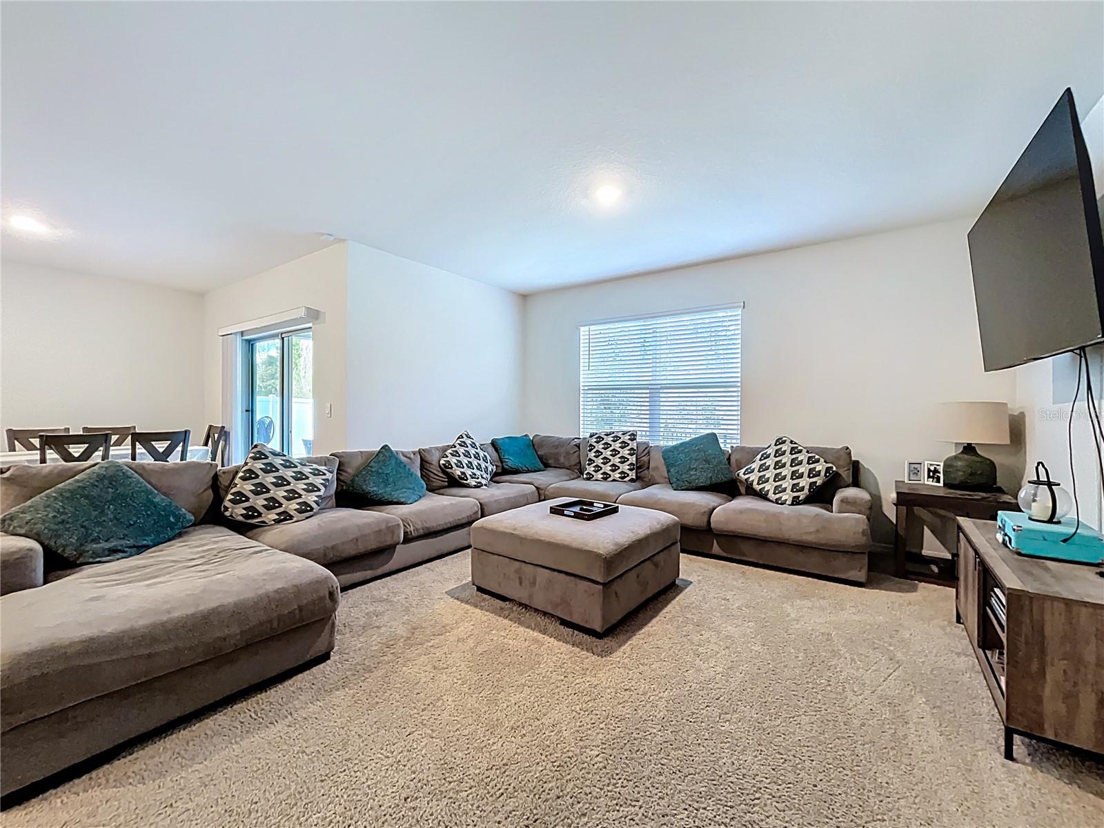 Image 21 of 62 For 2928 Canary Lane