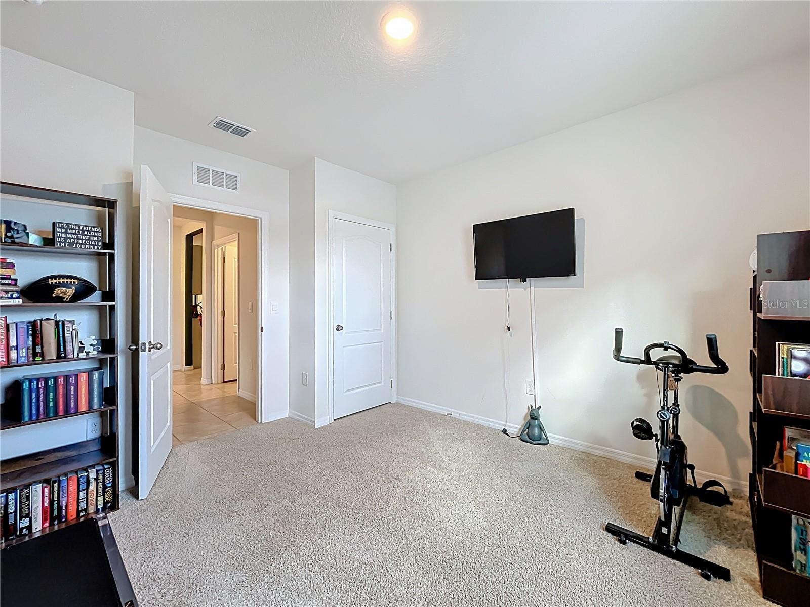 Image 35 of 62 For 2928 Canary Lane