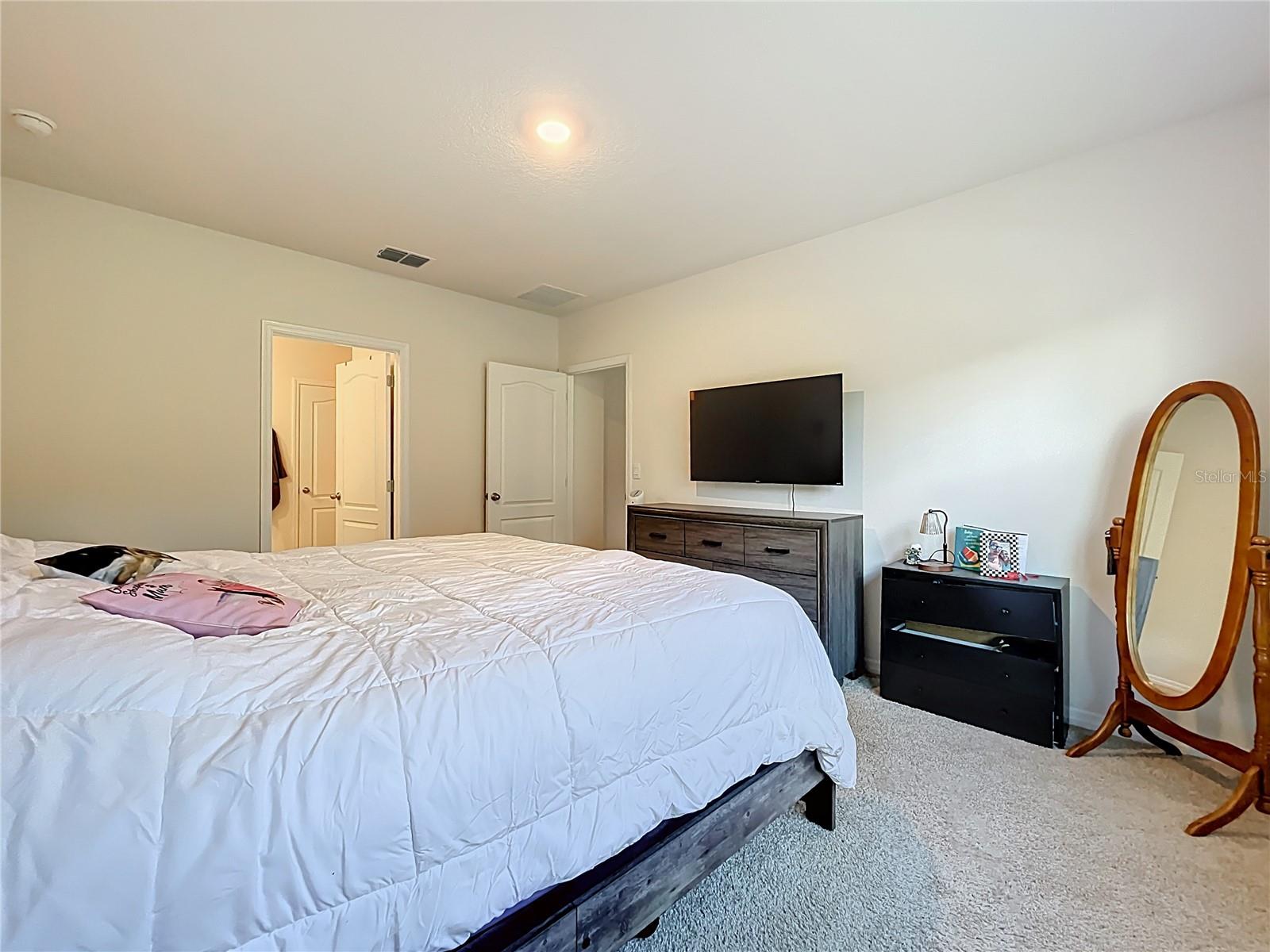 Image 39 of 62 For 2928 Canary Lane