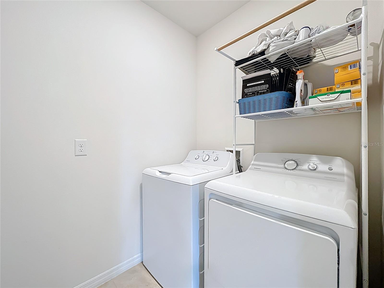 Image 44 of 62 For 2928 Canary Lane