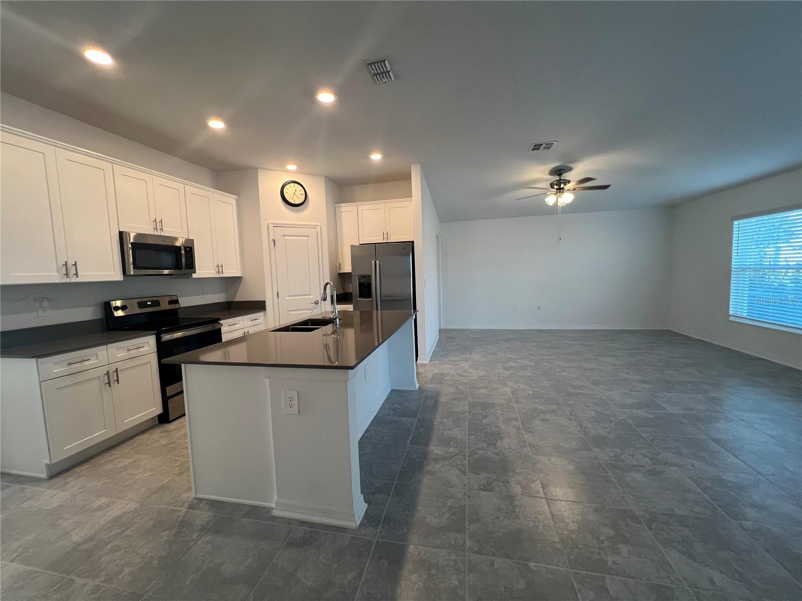 Image 17 of 18 For 688 Silver Palm Drive