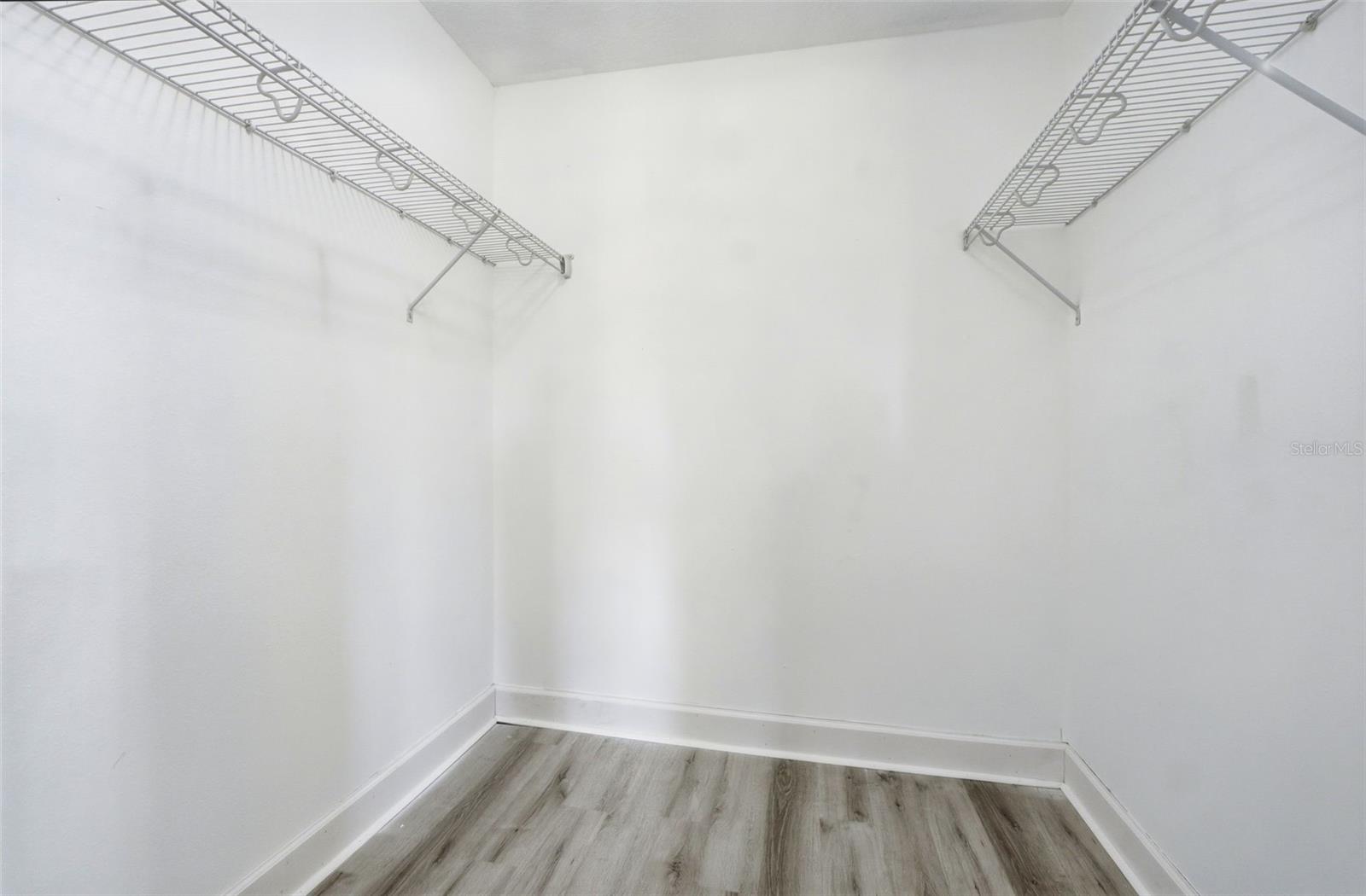 Image 22 of 40 For 12061 Breda Lane