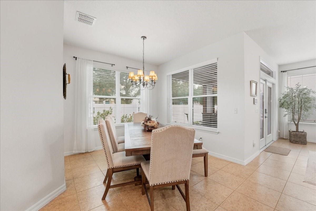 Image 21 of 46 For 11675 Snail Kite Way