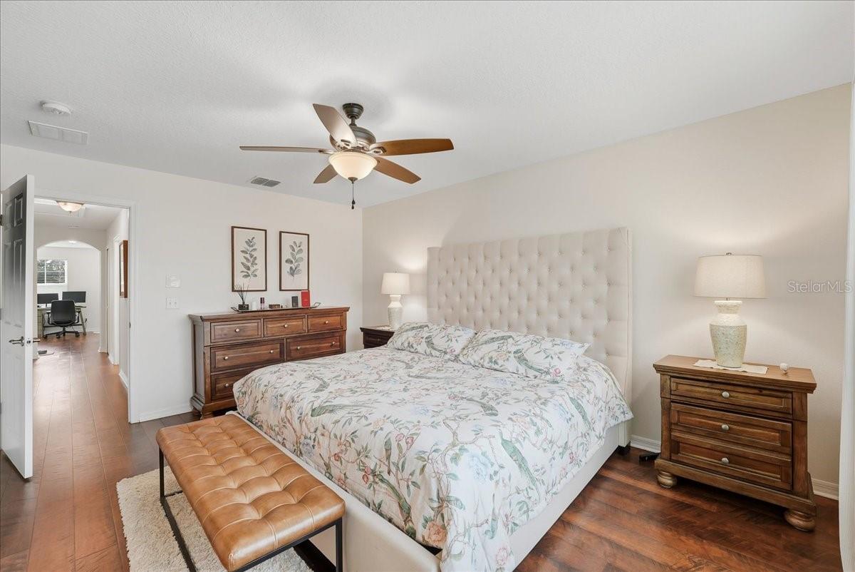 Image 31 of 46 For 11675 Snail Kite Way