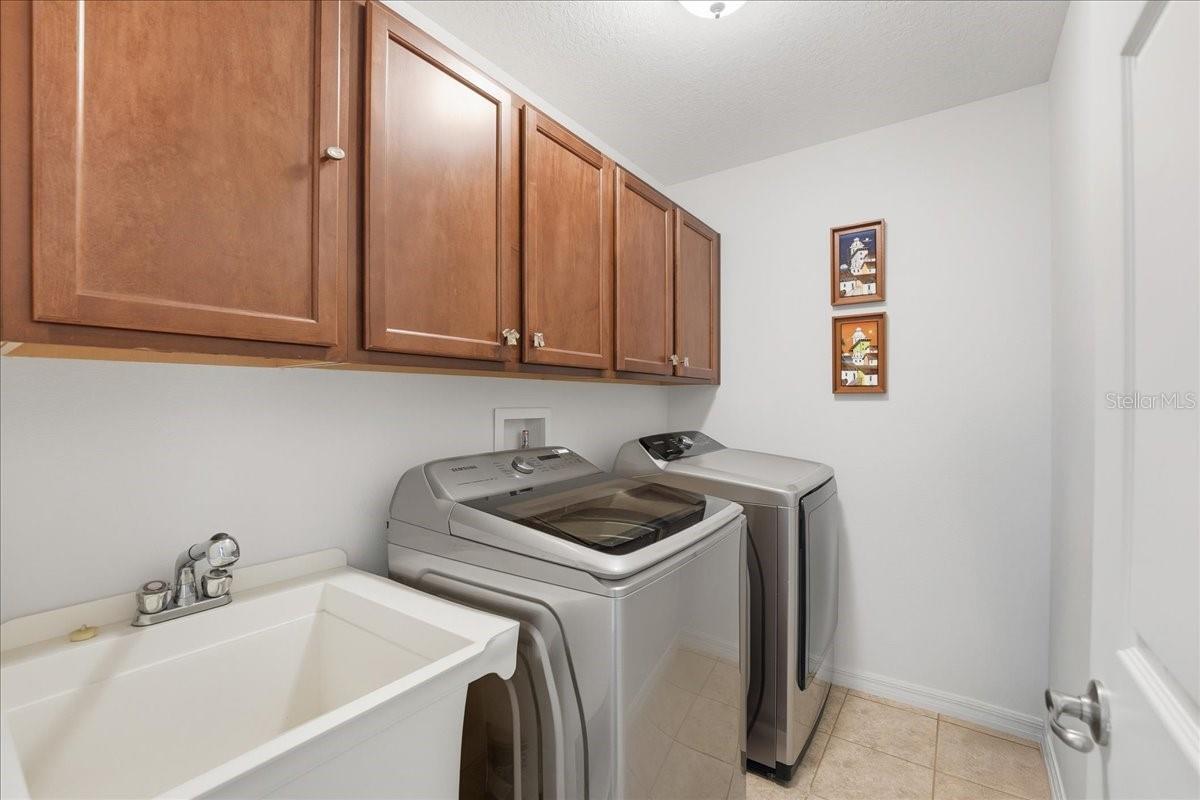 Image 34 of 46 For 11675 Snail Kite Way