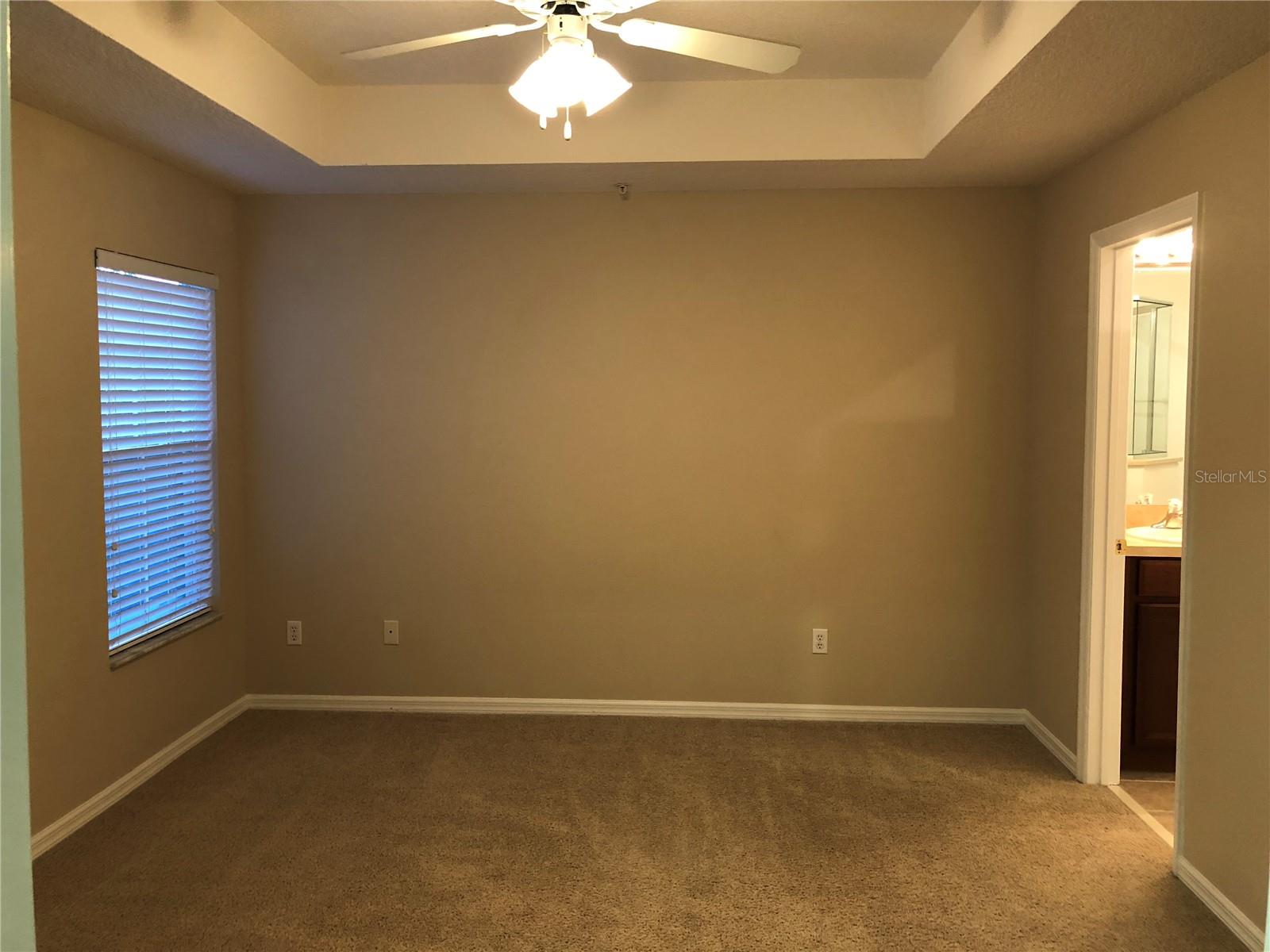 Image 14 of 22 For 9438 Tawnyberry Street