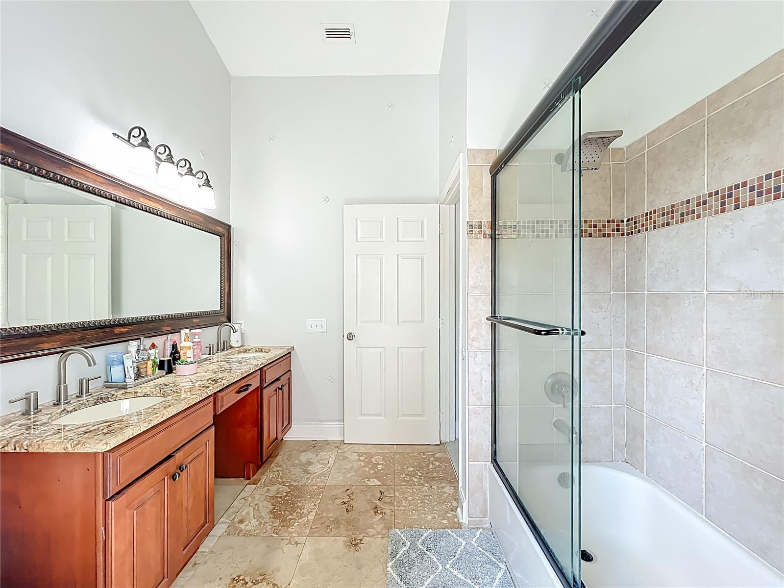 Image 24 of 35 For 9226 Longfellow Place