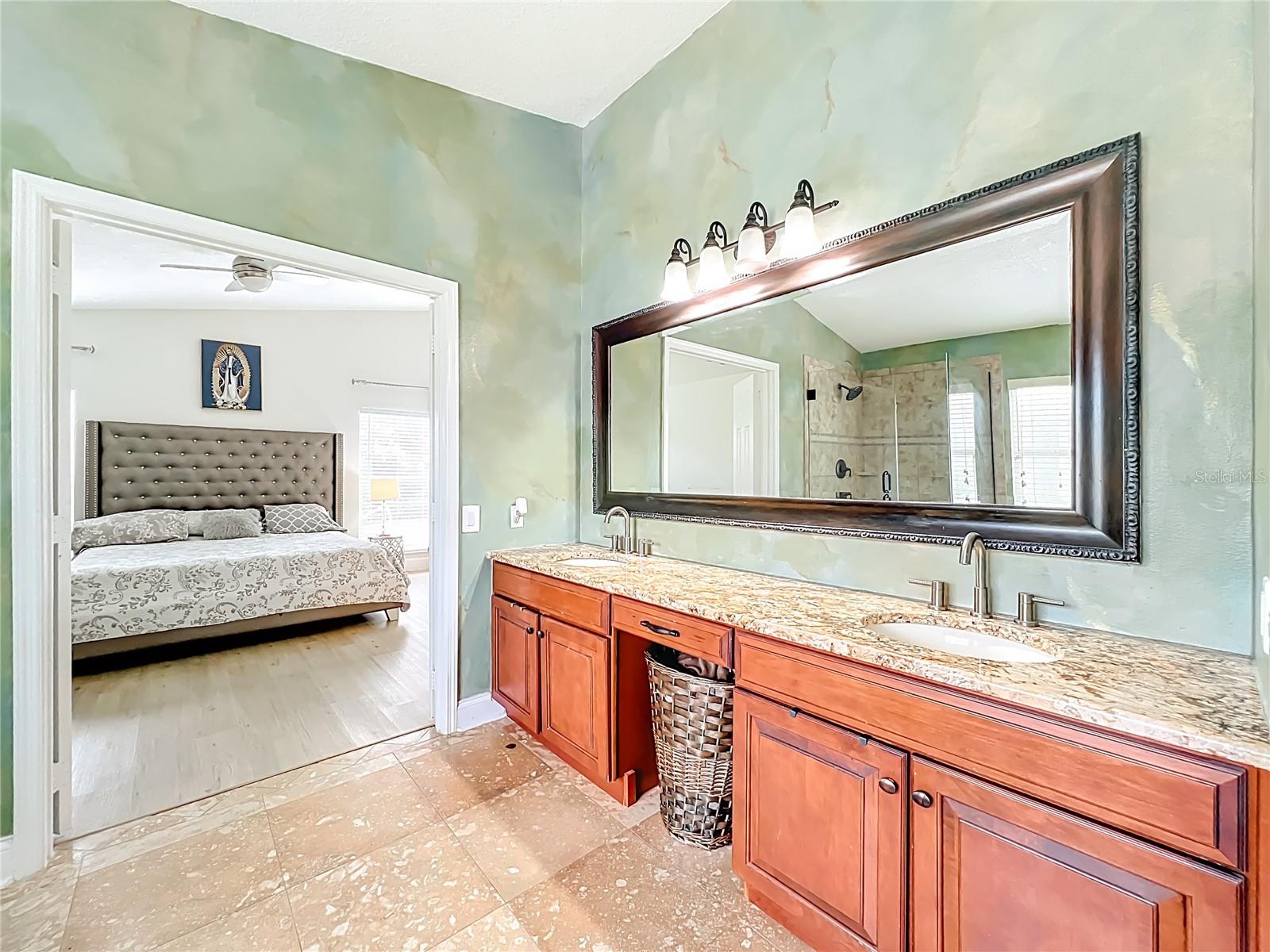 Image 31 of 35 For 9226 Longfellow Place